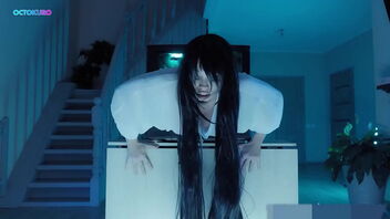 Sadako’s big ass is stuck in the TV and she wants to get it out.