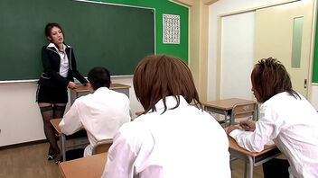 Beautiful Japanese teacher entices her students and engages in a group sexual practice in a hospital.